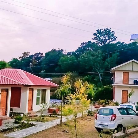 Resort The Himalayan Odyssey And Cottages Дхарамсала Екстериор снимка