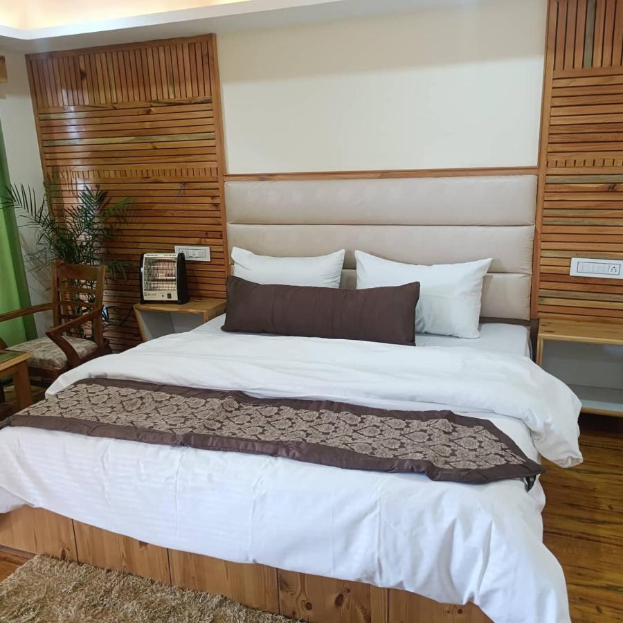 Resort The Himalayan Odyssey And Cottages Дхарамсала Екстериор снимка