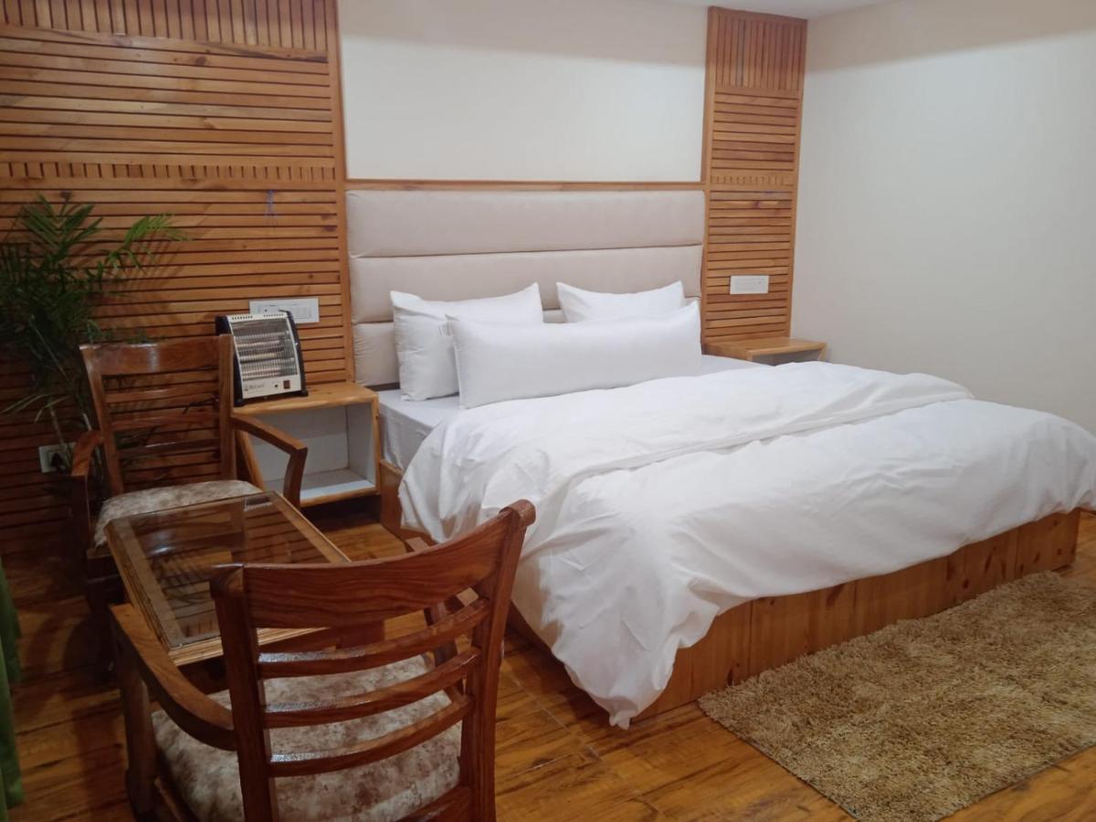 Resort The Himalayan Odyssey And Cottages Дхарамсала Екстериор снимка