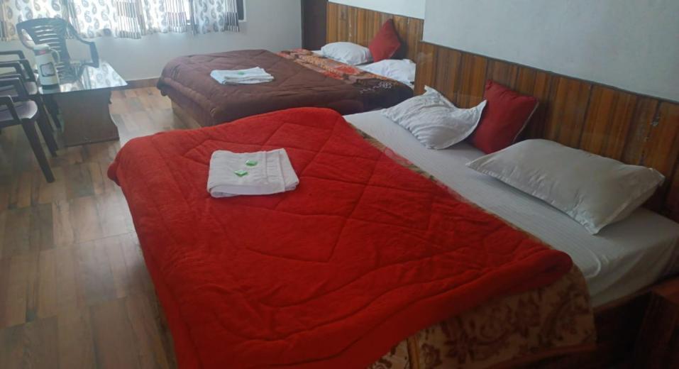 Resort The Himalayan Odyssey And Cottages Дхарамсала Екстериор снимка